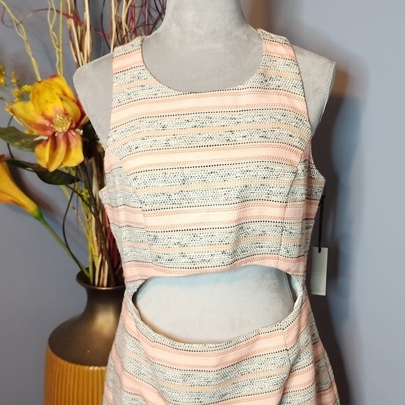 Lovers + Friends Crossroads Bodycon Dress Size Large NWT - Picture 4 of 16